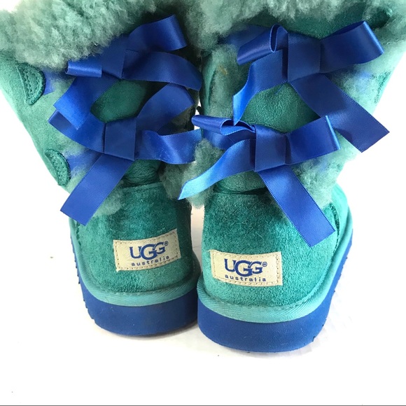 UGG Other - UGG Bailey bow boots girls 5 teal blue ribbon tie